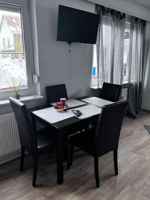 Am Meetingpoint * Weilmunster